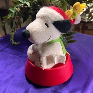 📌Hallmark Christmas Snoopy and Peanuts Red Bowl